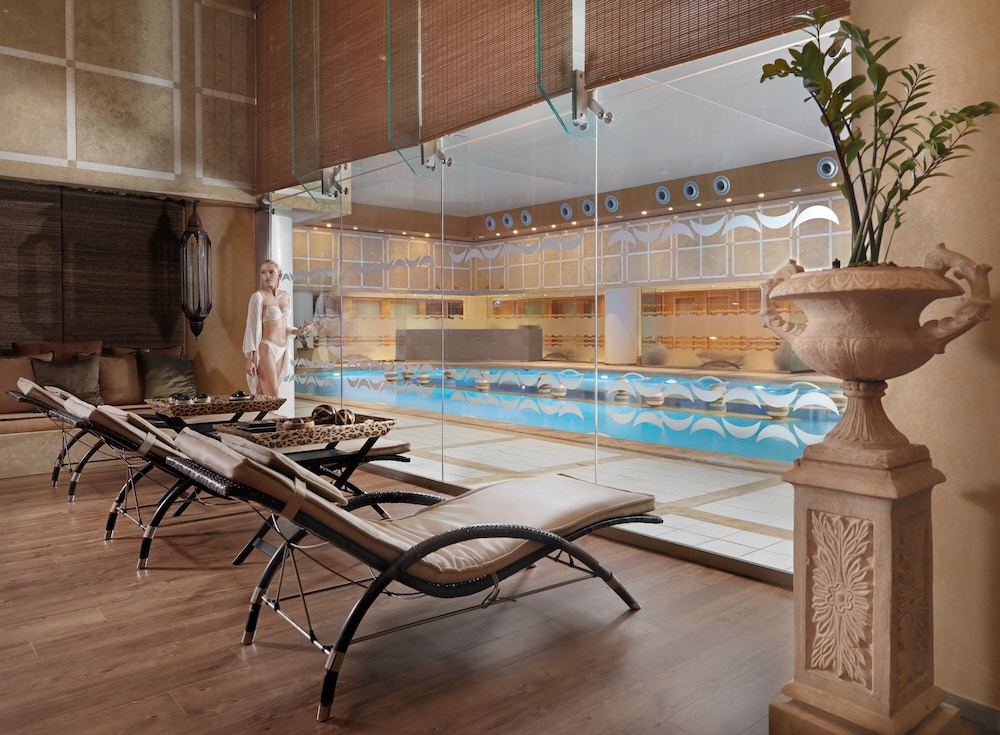 Divani Escape - Adults Only 42/67
