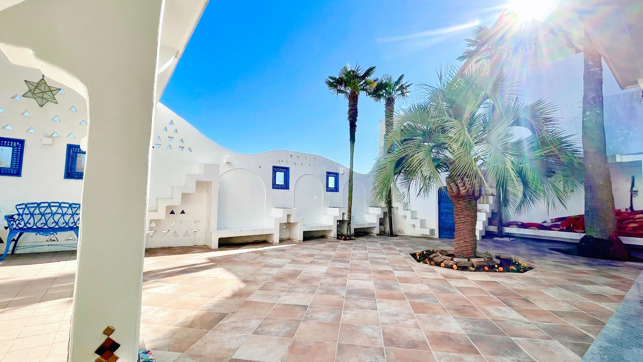 Arabianart Hotel & Gallery 43/48