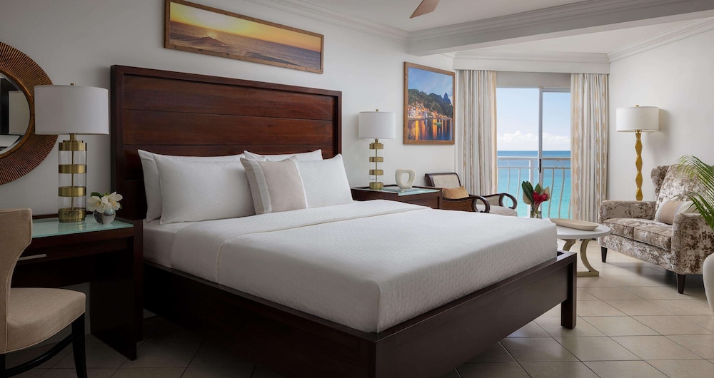 1 Bedroom, Honeymoon, Luxury, King Bed, Ocean View, Club Floor