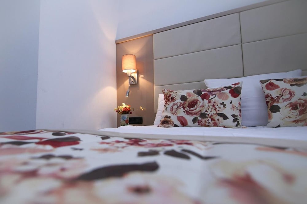 Hotel Old Town 25/41