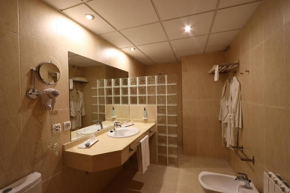 Gran Hotel Aqualange 60/61