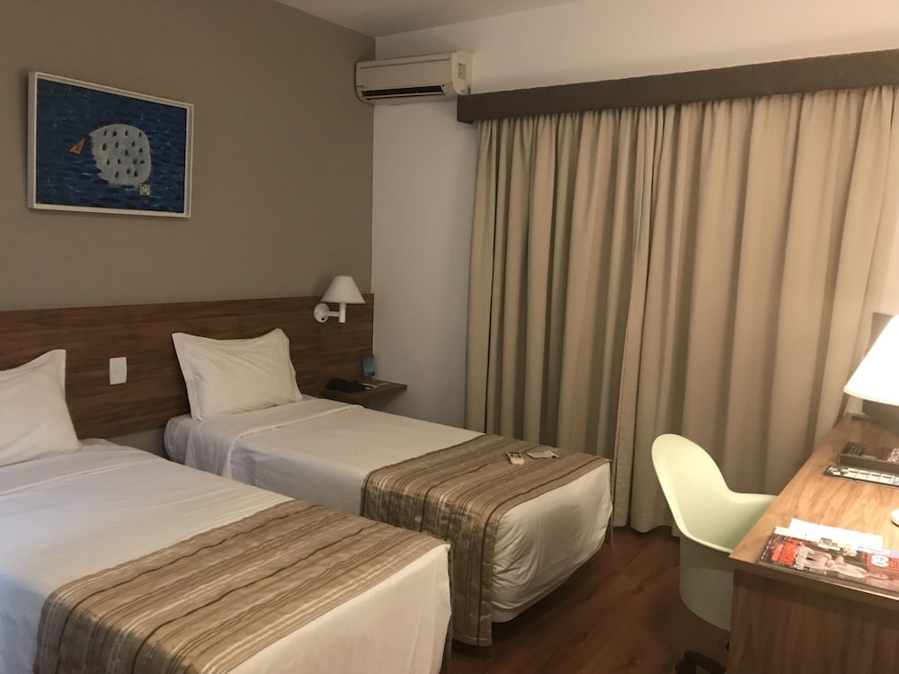 Camacari Plaza Hotel 16/72