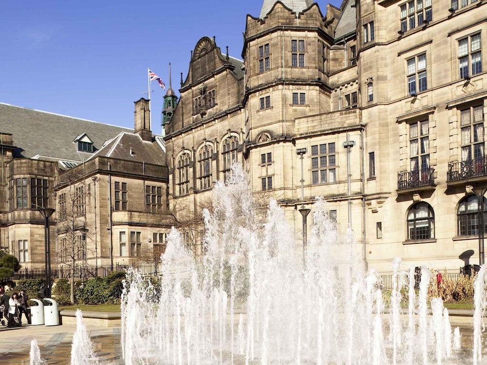 Novotel Sheffield Centre 73/76
