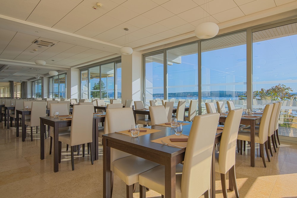 Hotel Omorika Crikvenica 32/50