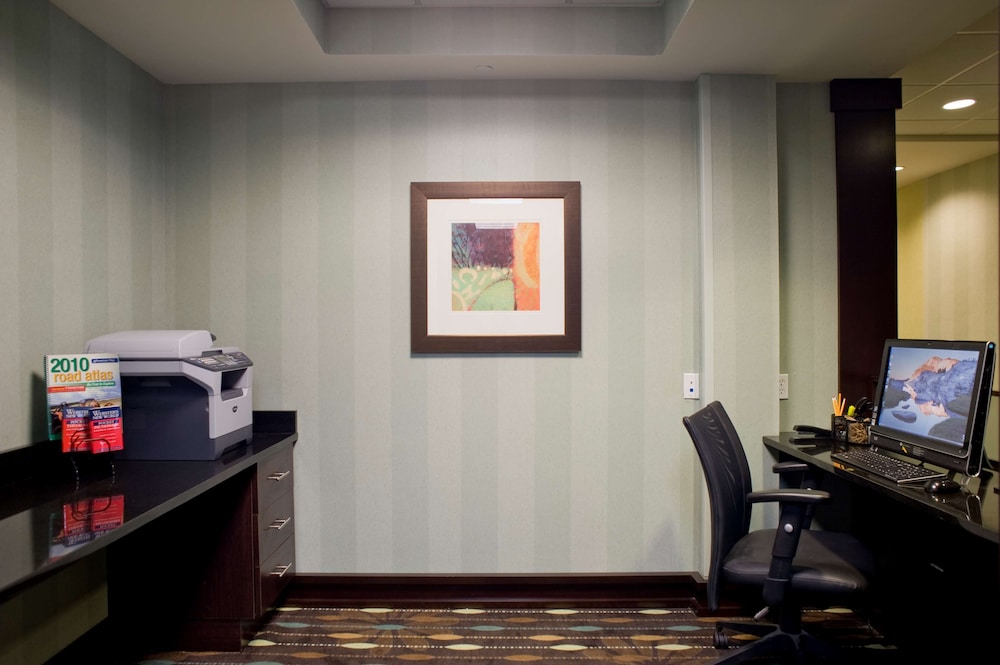 Hampton Inn Anderson/ Alliance Business Park 45/45