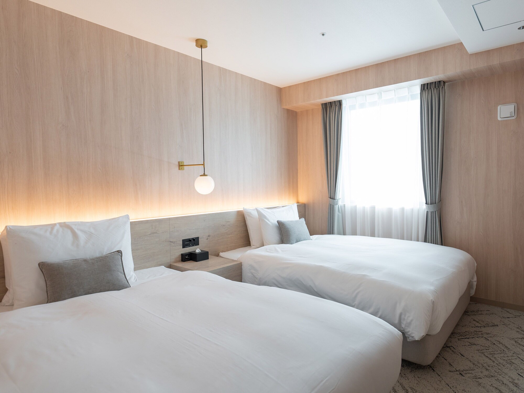Suite, 4 Double Beds
