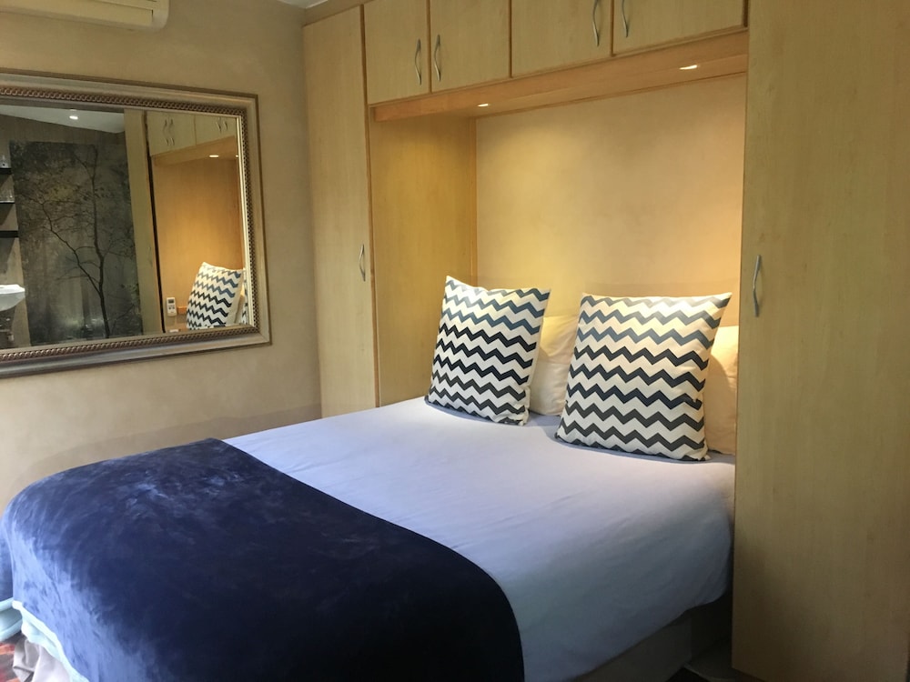 Gordons Guesthouse 13/46