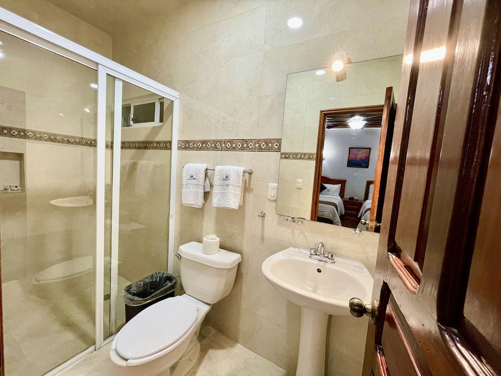 Hotel Puebla Plaza 45/50