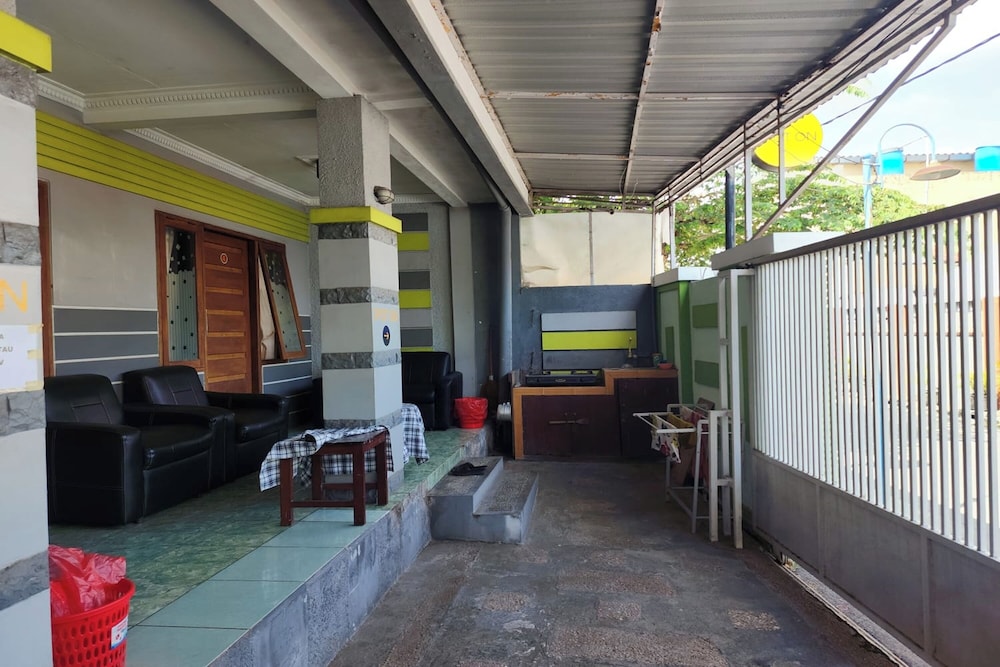 SPOT ON 2171 Griya Sakura Syariah 39/50