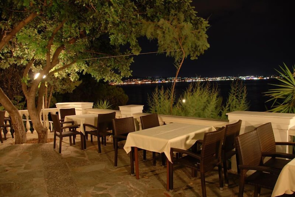Pappas Loutraki 42/66
