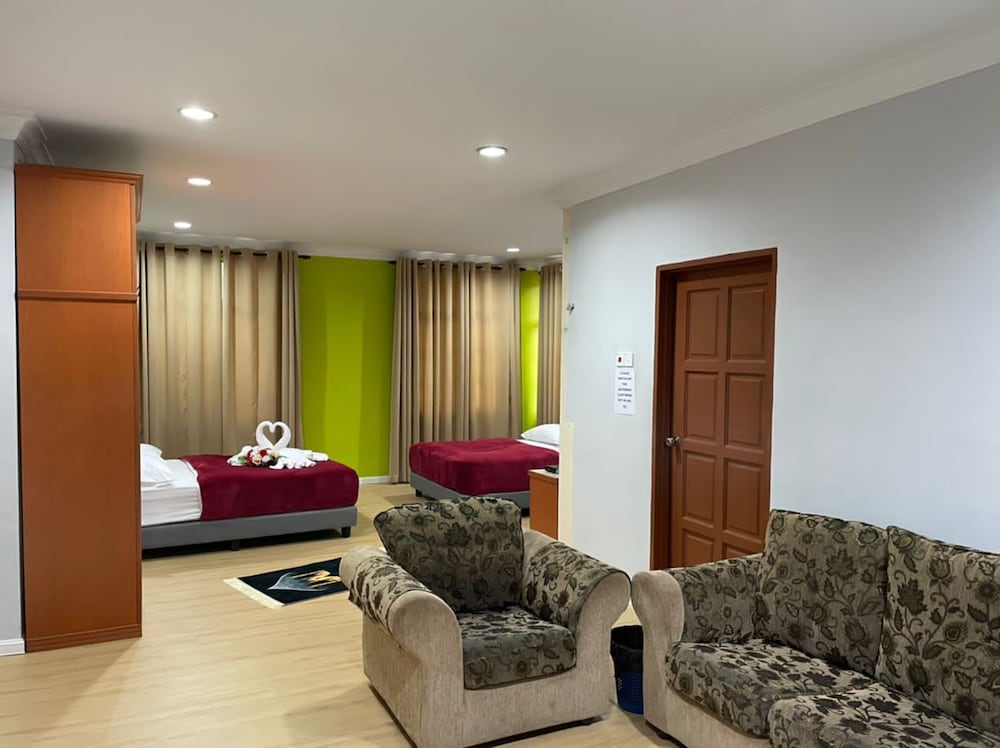 Samudera Hotel 37/43