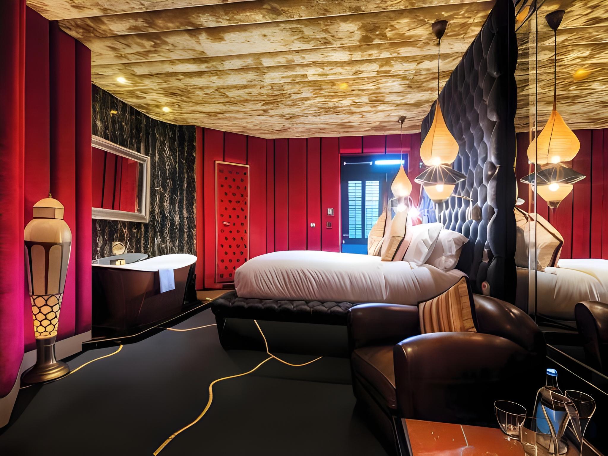Crazy Bear Hotel Beaconsfield 6/46
