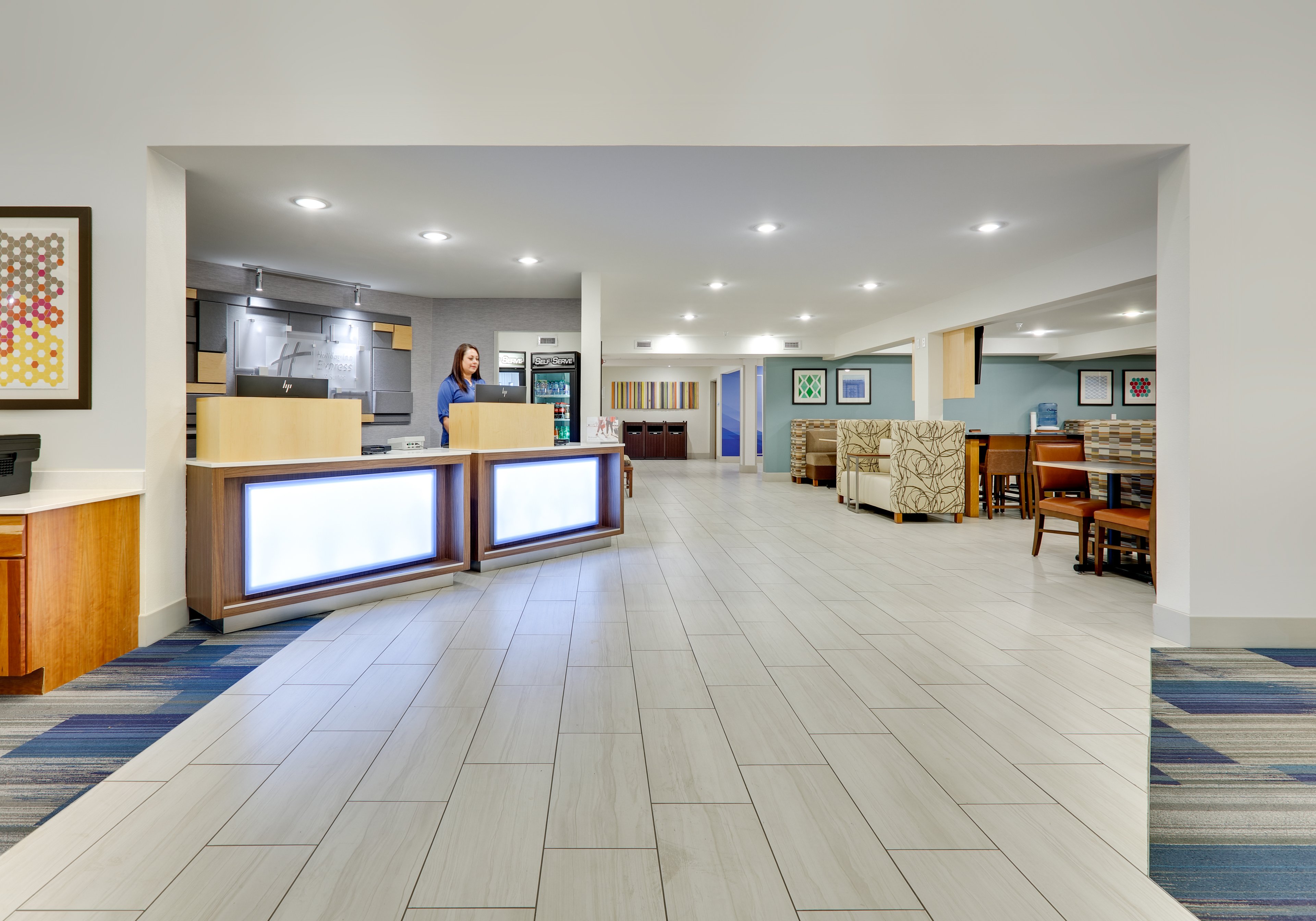 Holiday Inn Express Hotel Suites Scottsbluff Gering 13/57