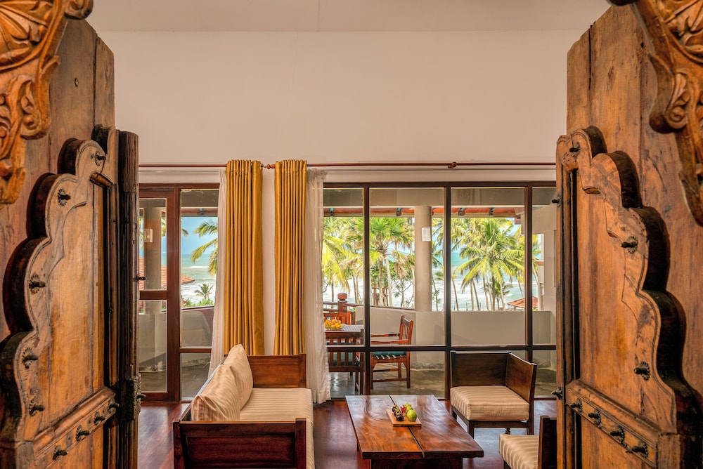 Royal Palms Beach Hotel 42/66