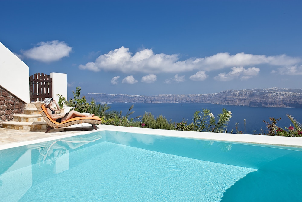 Maison De Lys Luxury Suites 66/72