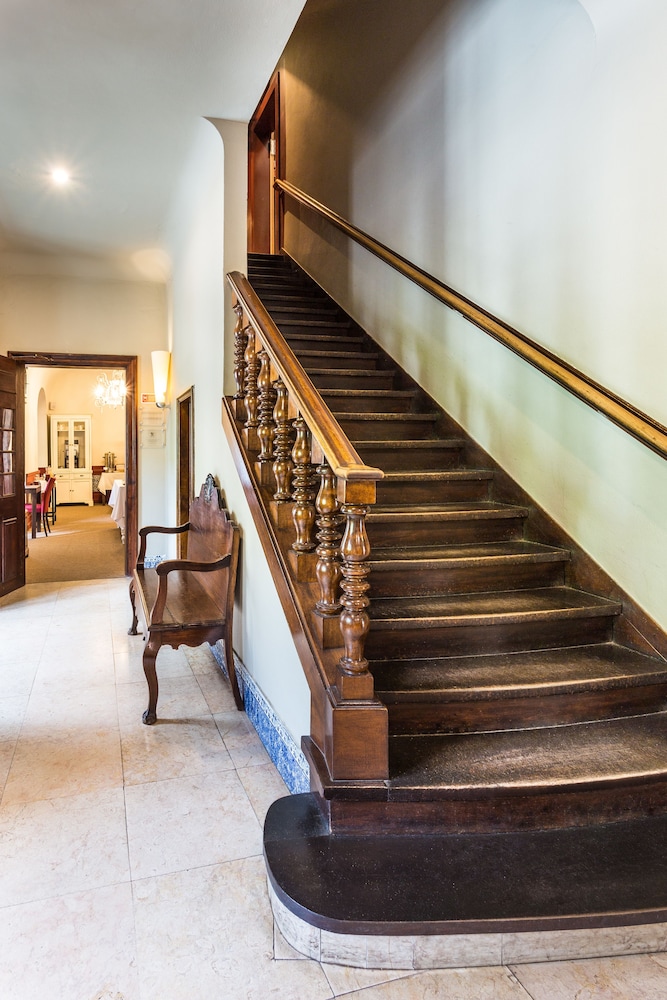 York House Hotel 34/40
