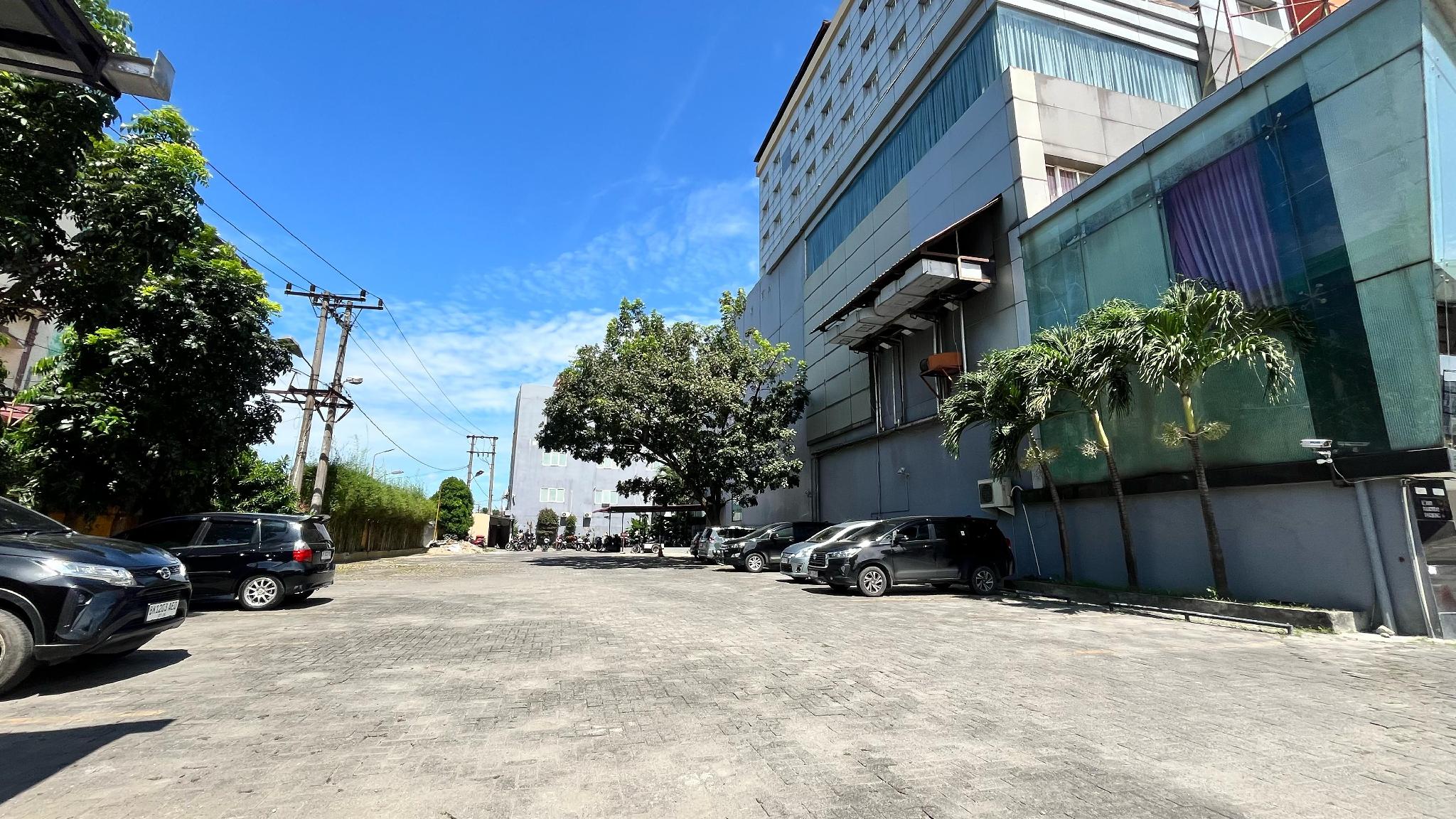Hotel Grand Antares 46/50