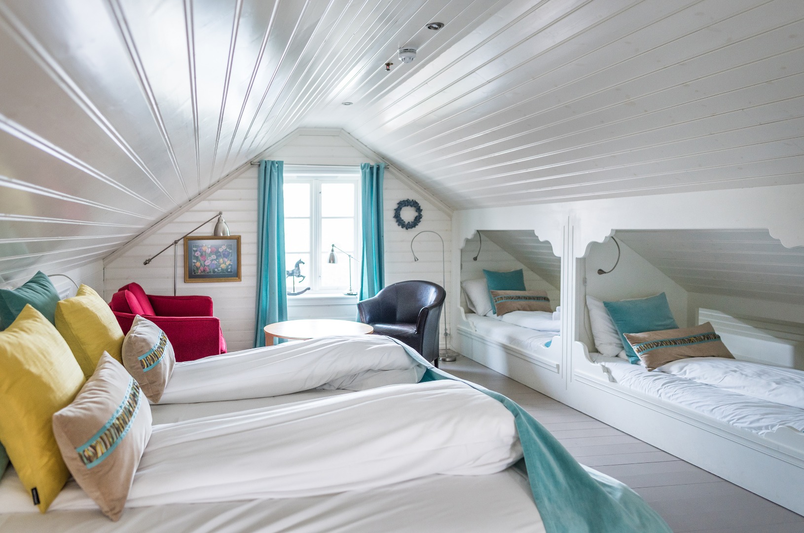 Room, 4 Beds