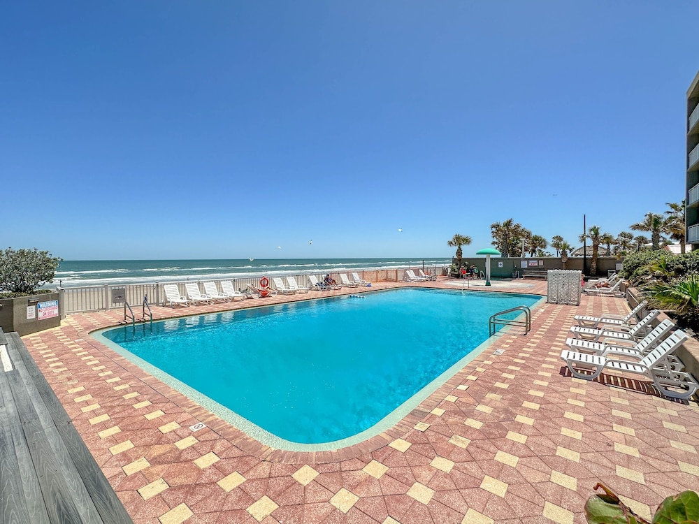 The Boardwalk Inn Suites 44/50