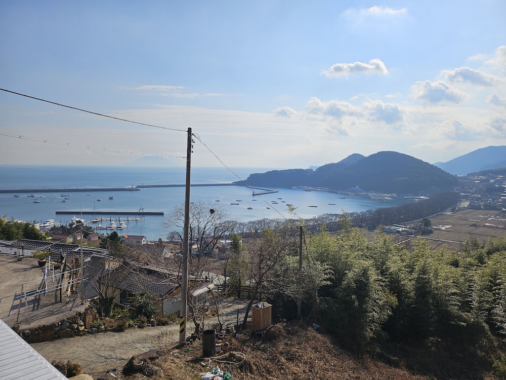Namhae Oceanview Pension 30/41