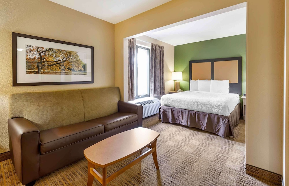 Extended Stay America - Raleigh - Cary - Regency Parkway S 24/47