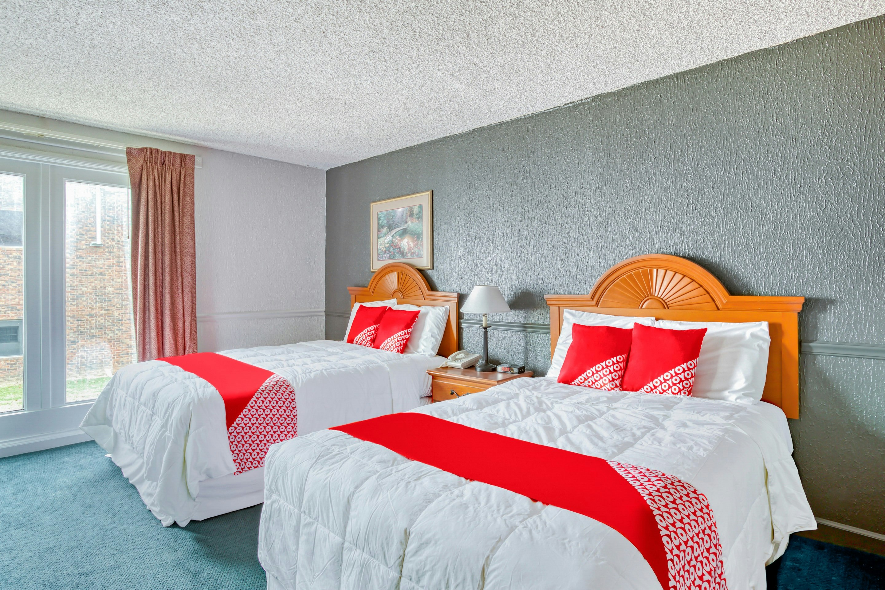 OYO Townhouse Tulsa Woodland Hills 8/30