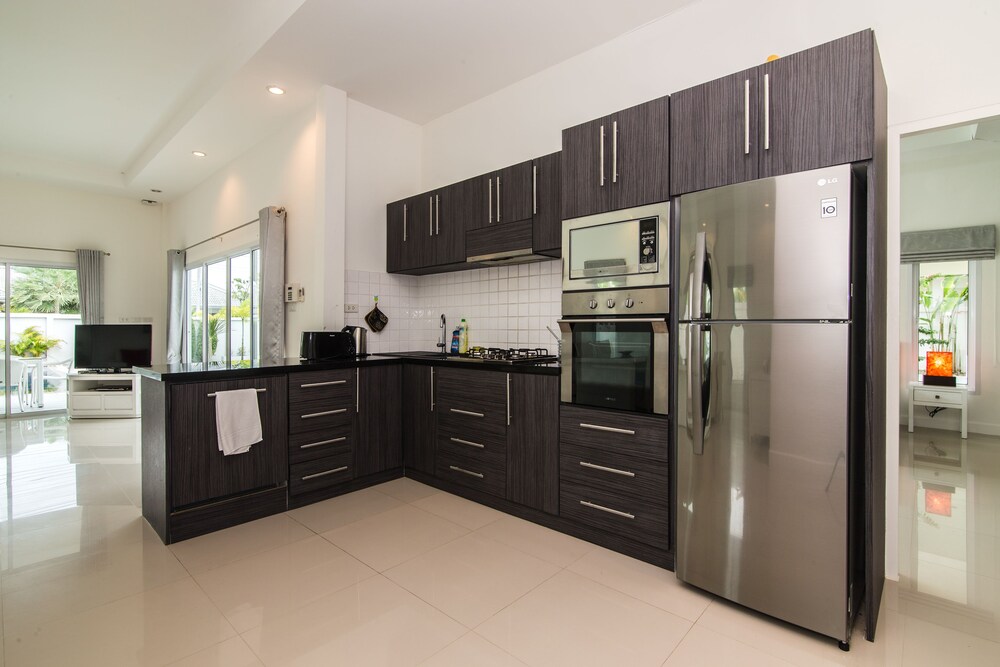 Hua Hin Pool Villa With 4 Bedrooms L27 29/50