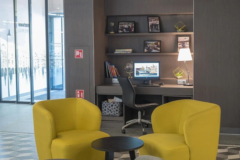 Hampton By Hilton Poznan Old Town 16/32