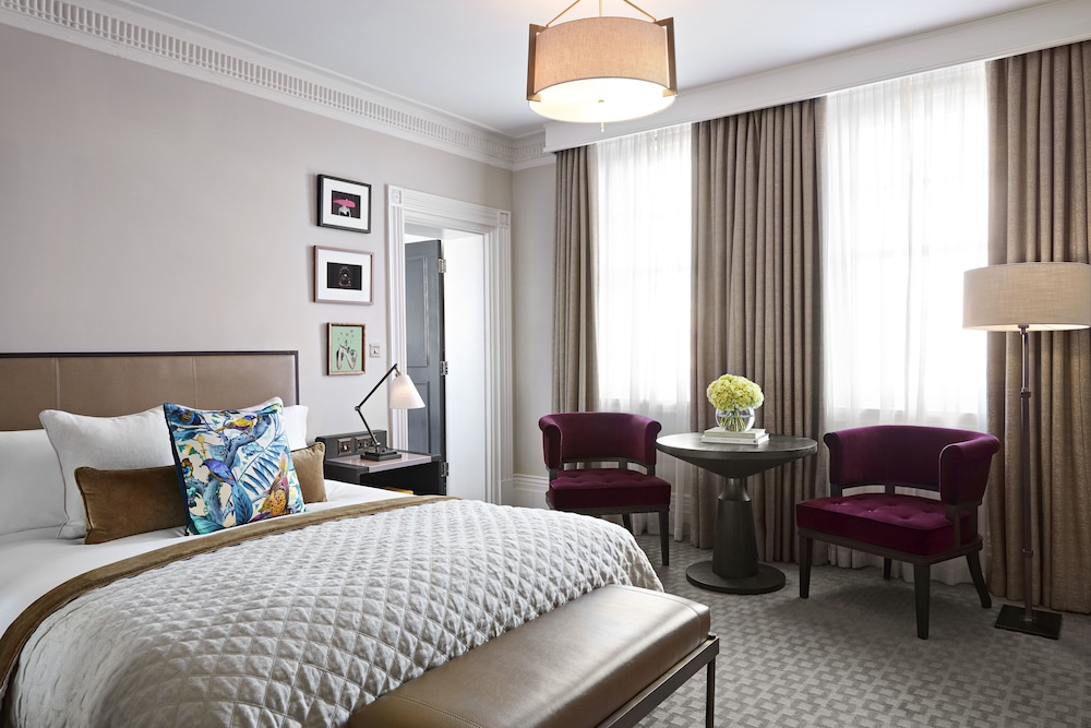 PREMIUM, KING BED