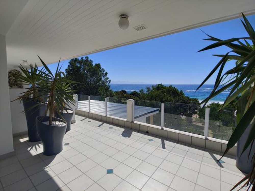 The Bungalow 24/50