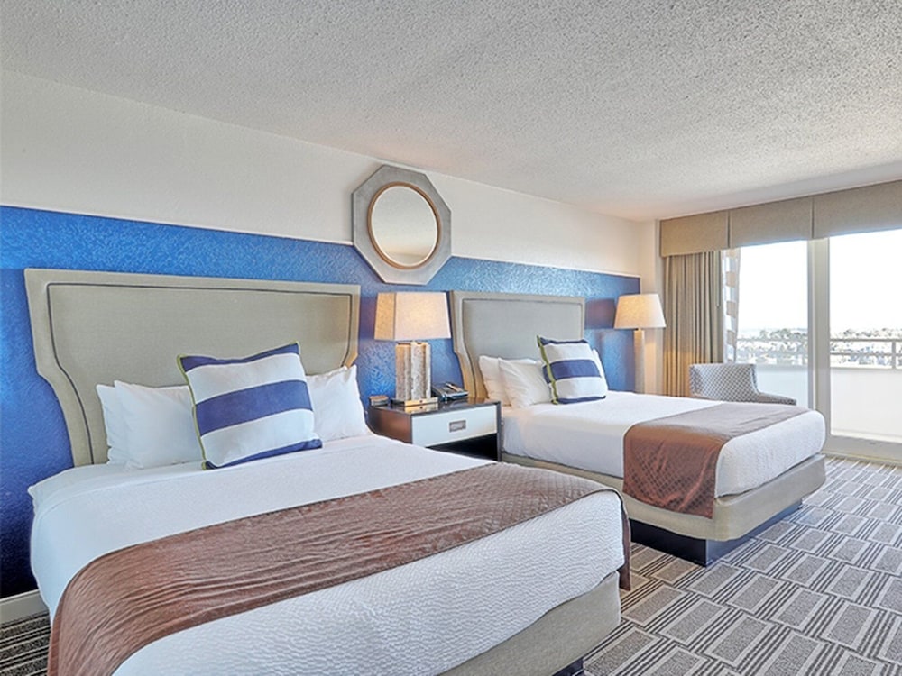 South Shore Harbour Resort & Conference Center 7/30
