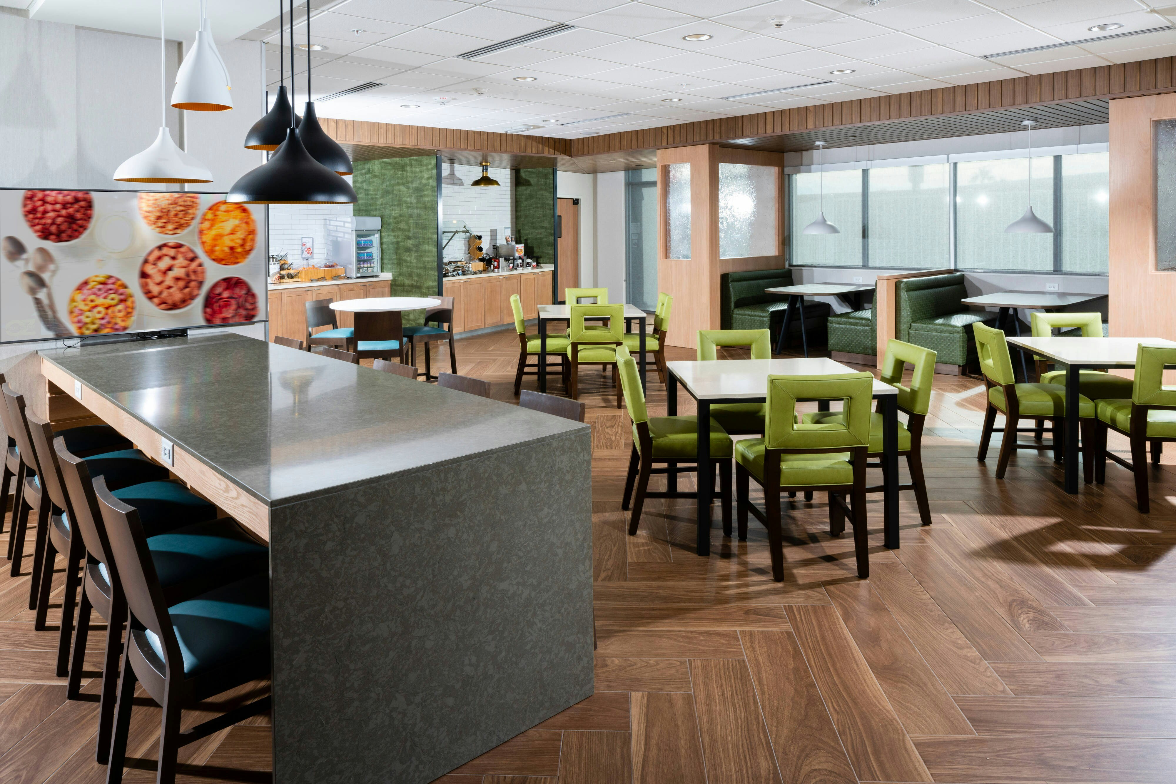 Fairfield Inn and Suites by Marriott Las Vegas Northwest 33/45