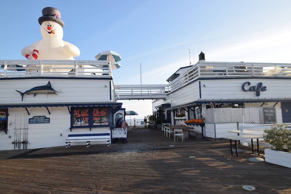 Malibu Beach Paradise Apartments 43/50