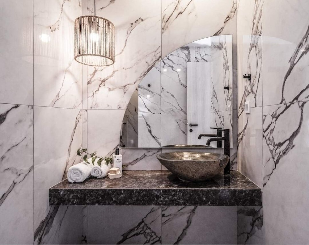 Stella Luxury Apartments 58/61