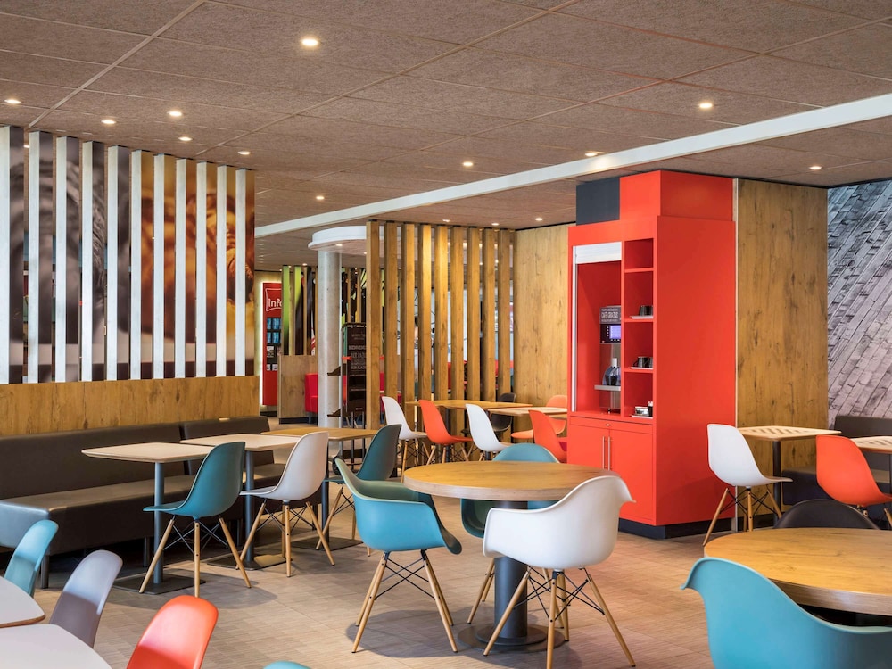 Ibis Saint-Quentin-En-Yvelines Velodrome 67/75