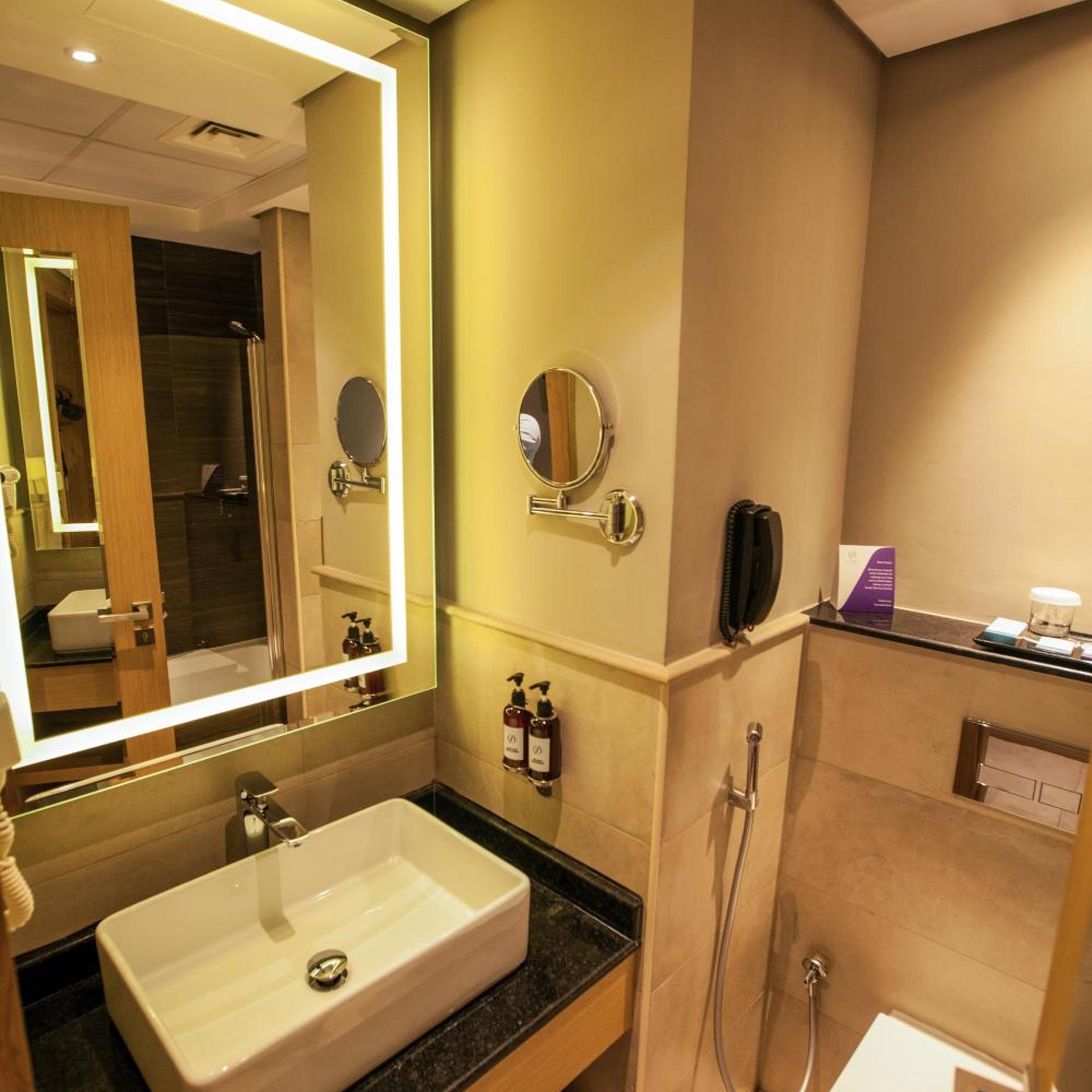 غرفة سوبيريور، Flora Inn Dubai 5/5