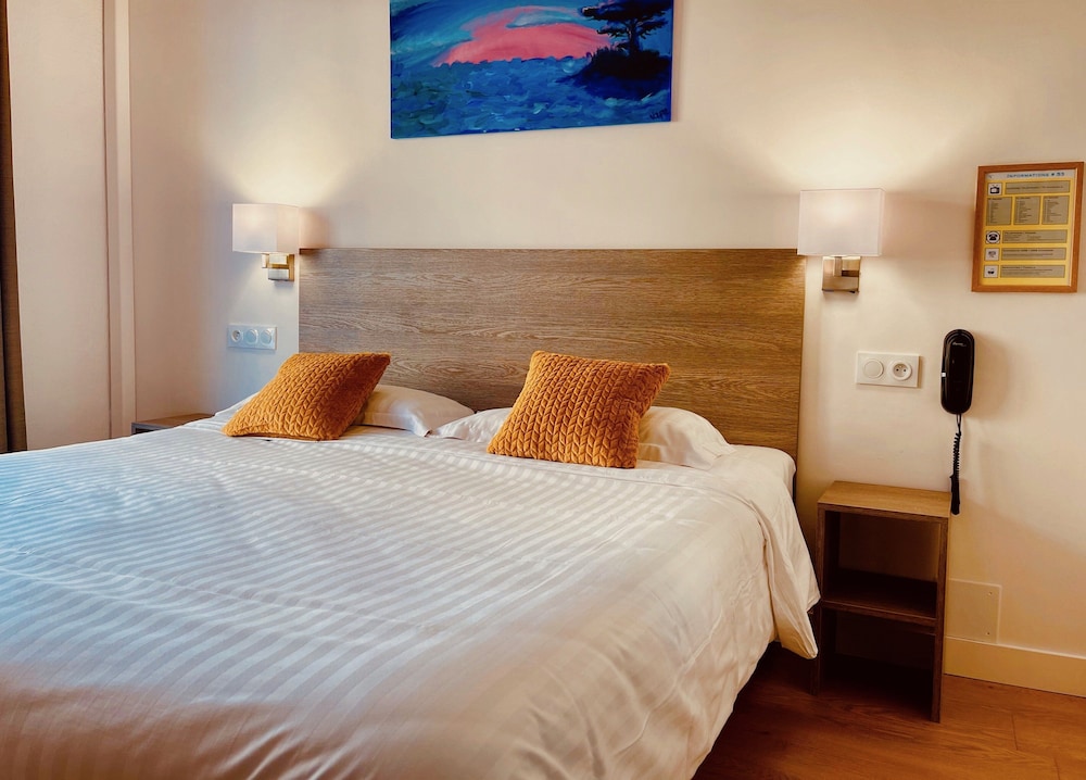 Hotel Courbet 23/60