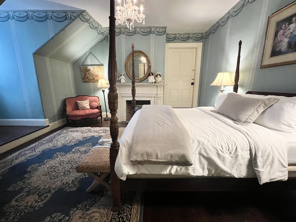 The Myrtles 22/50