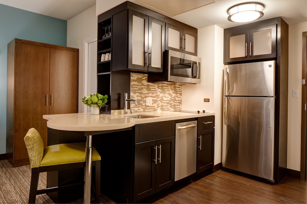 Staybridge Suites Seattle - South Lake Union 5/75