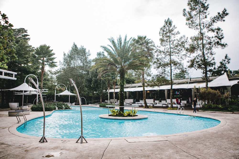 The Hill Hotel & Resort Sibolangit Powered by Archipelago 58/62