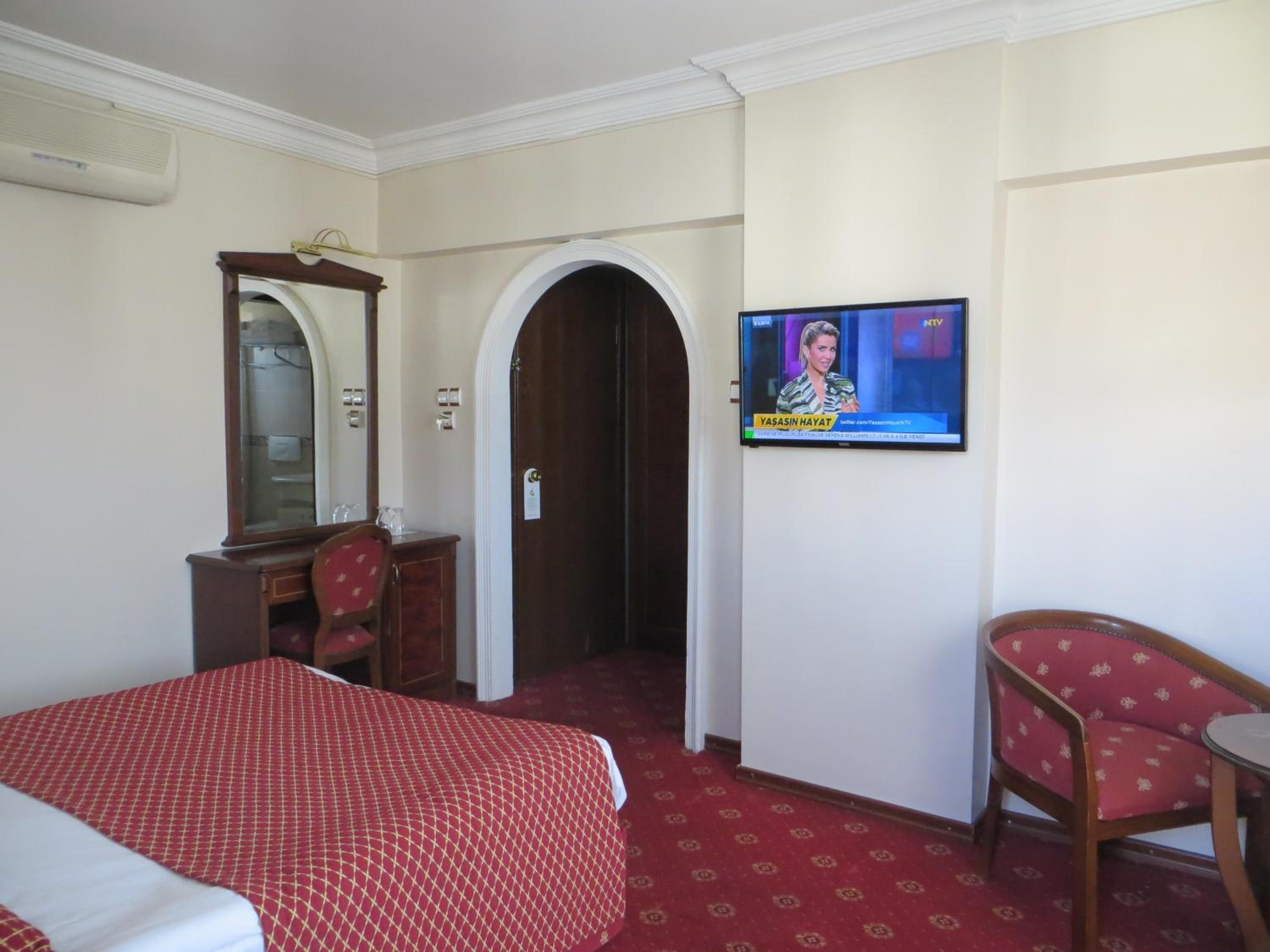 Ozilhan Hotel 27/59