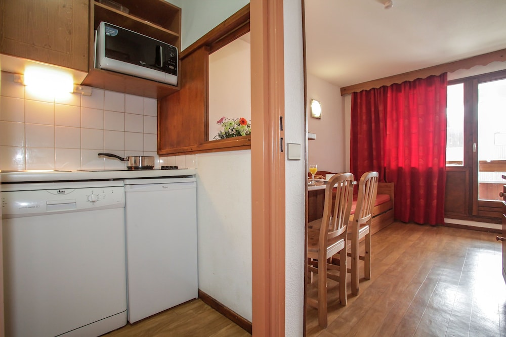 LE HAMEAU DU BORSAT 50/50