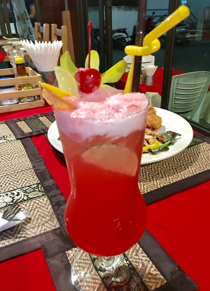 Phunyanuch Hotel 38/50