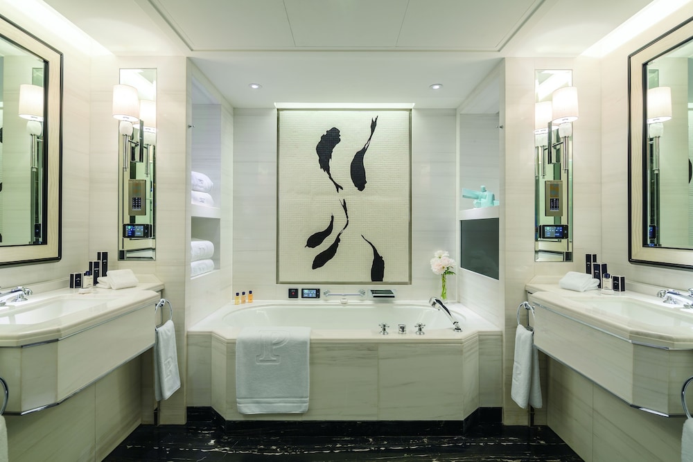 The Peninsula Beijing Hotel 13/57