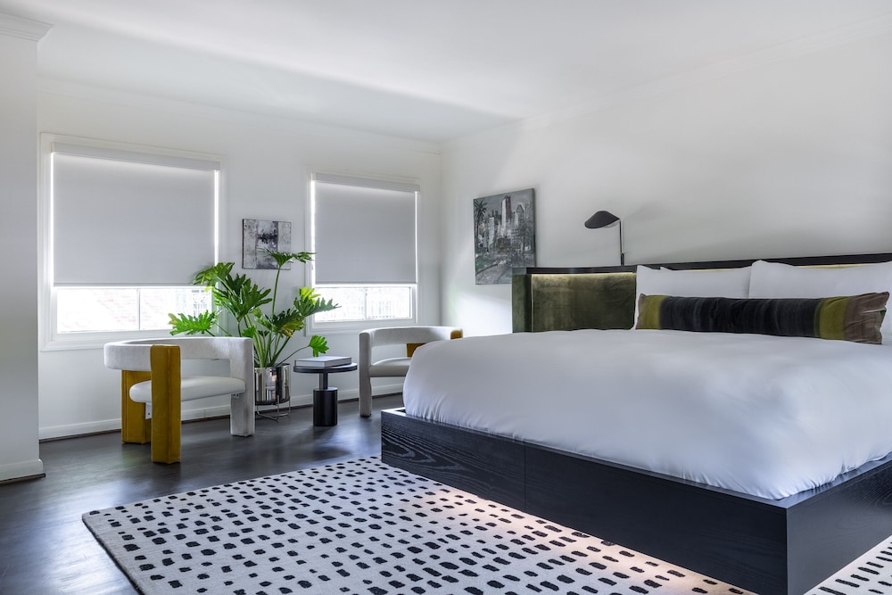 Suite, Bungalow, King Bed, Large, Annex