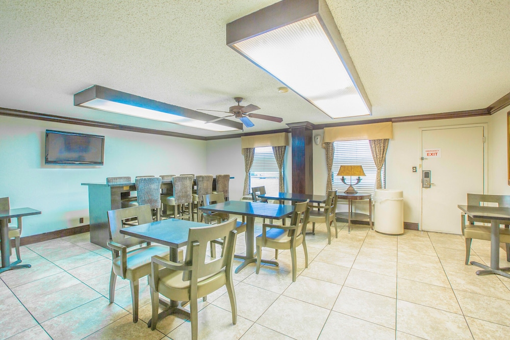 Hotel Baton Rouge Mid City 41/55
