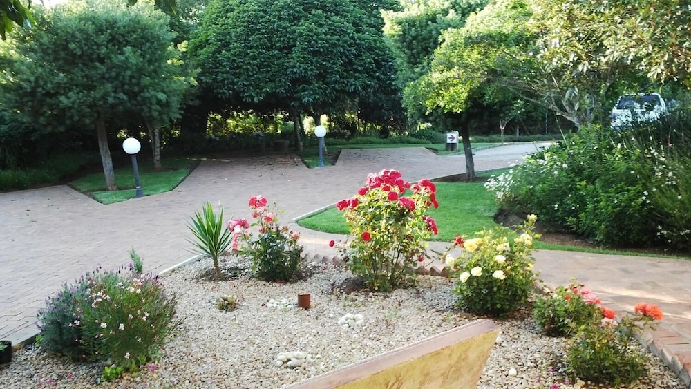 Paradise Cove Country House 33/47