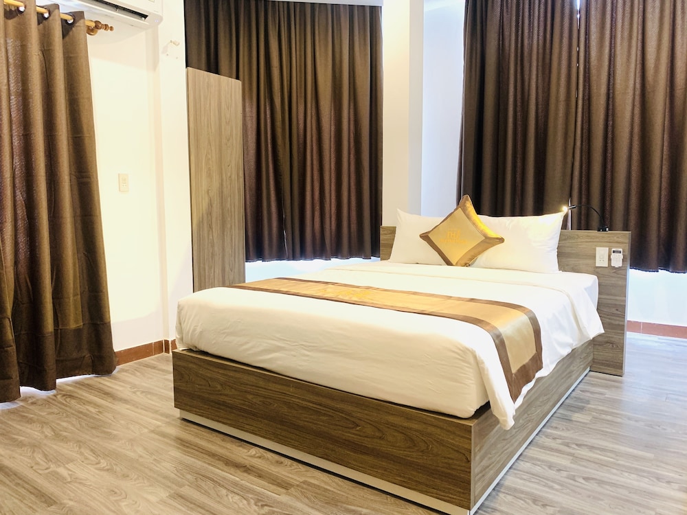 Nice Hue Hotel 23/50