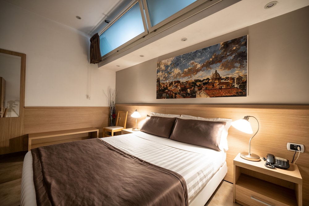CLASSIC, DOUBLE BED