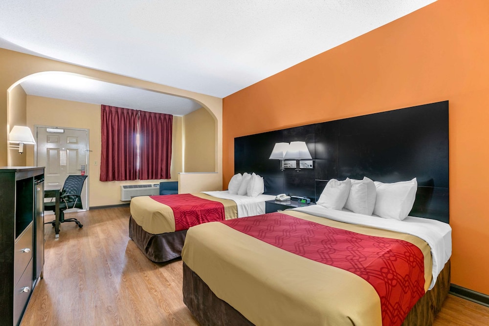 Econo Lodge Northport near University 13/36